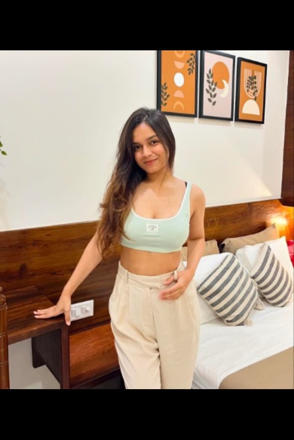  call girls Natraj Chowk