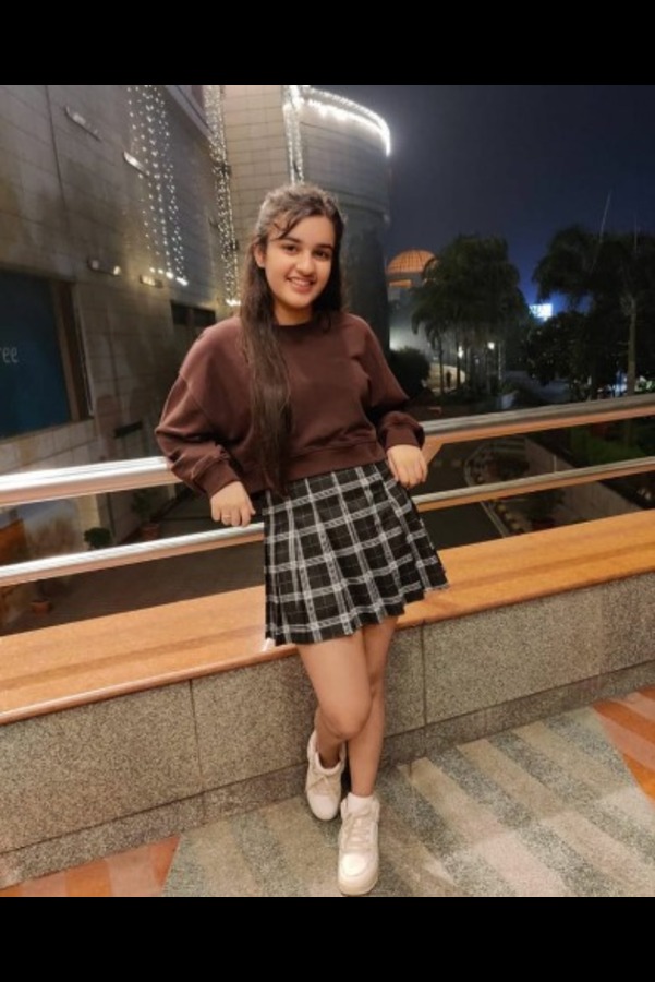 female call girl in Natraj Chowk